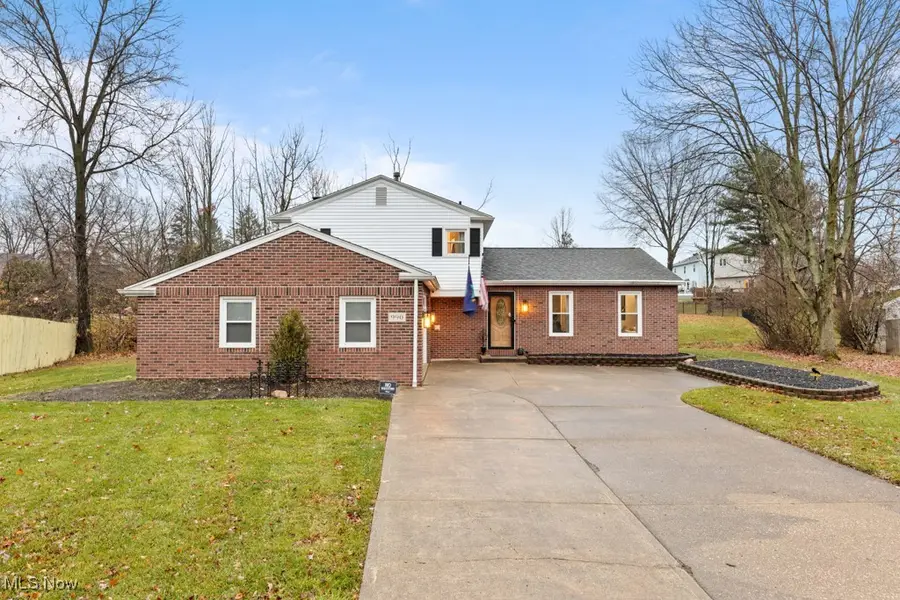 990 Wimbleton Drive, Medina, OH 44256 - Image #2