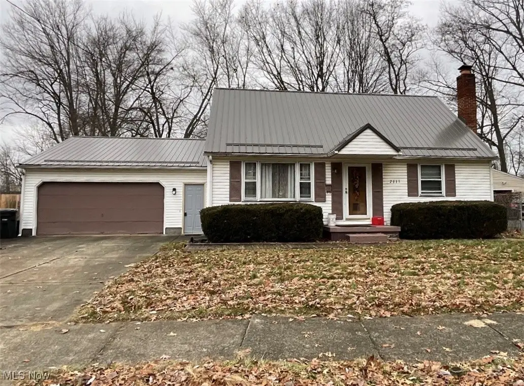 2015 Irene Ne Avenue, Warren, OH 44483 - Image #1