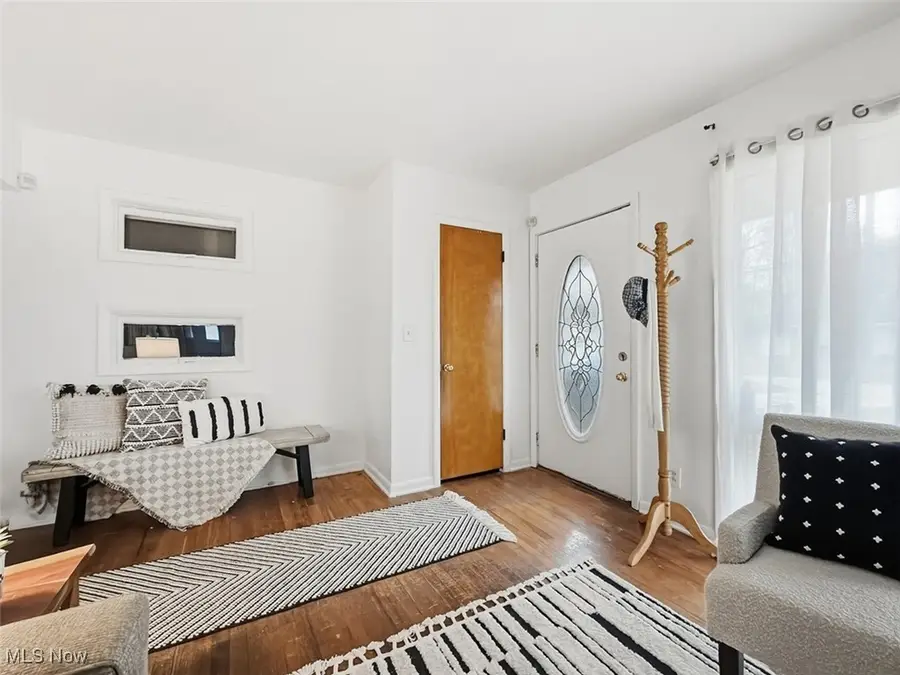 2486 Montgomery Nw Avenue, Warren, OH 44485 - Image #2