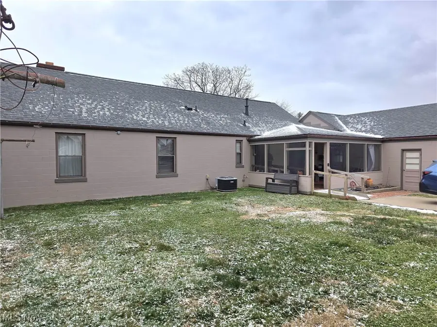 1307 Plum Street, Parkersburg, WV 26101 - Image #2