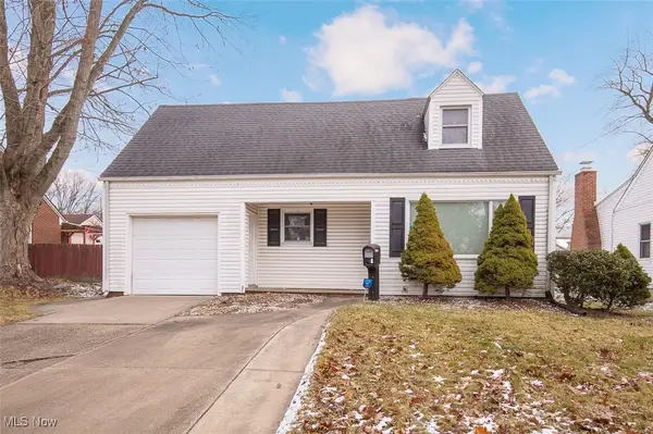 271 N Hawkins Avenue, Akron, OH 44313