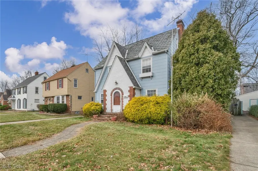 324 E 215th Street, Euclid, OH 44123 - Image #3