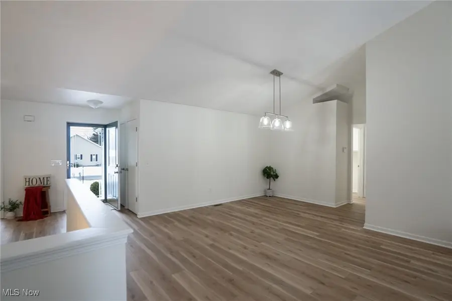 10344 Sudbury Nw Circle, North Canton, OH 44720 - Image #2