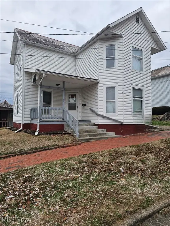 40 N 9th Street, Mcconnelsville, OH 43756