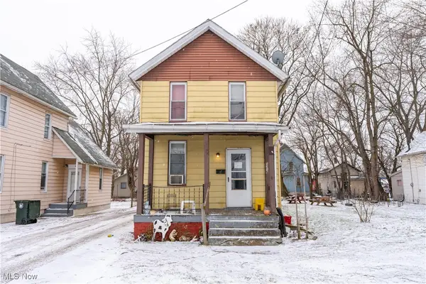 1316 4th Ne Street, Canton, OH 44704