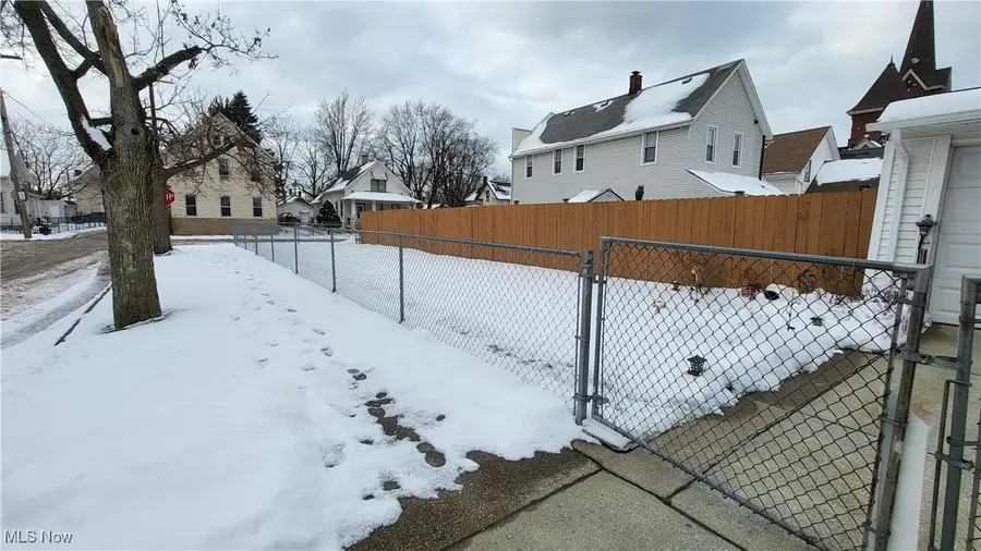 4224 W 43rd Street, Cleveland, OH 44109 - Image #3