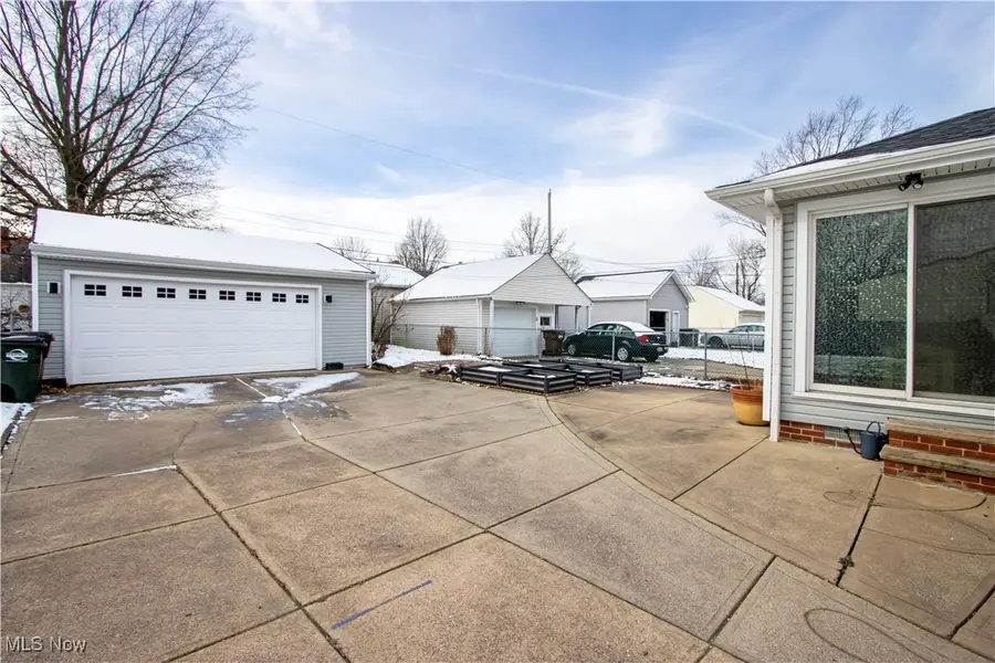 8119 Covington Avenue, Parma, OH 44129 - Image #3