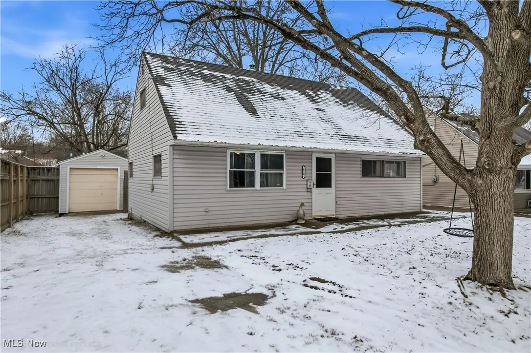 218 N Beverly Avenue, Austintown, OH 44515 - Image #1