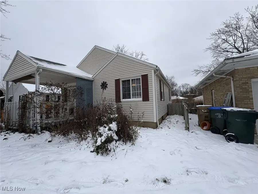 31 Alameda Avenue, Cuyahoga Falls, OH 44221 - Image #2