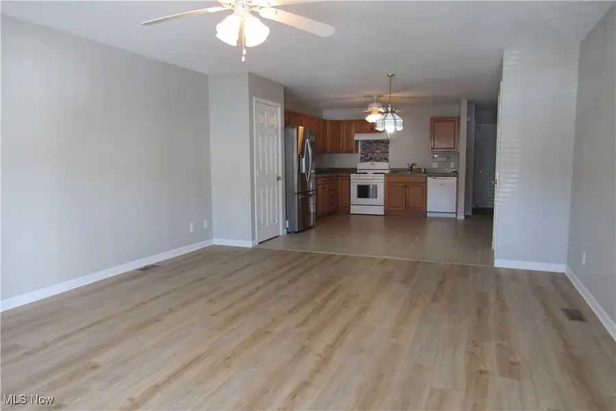 5930 Lake W Road #1602, Ashtabula, OH 44004 - Image #2