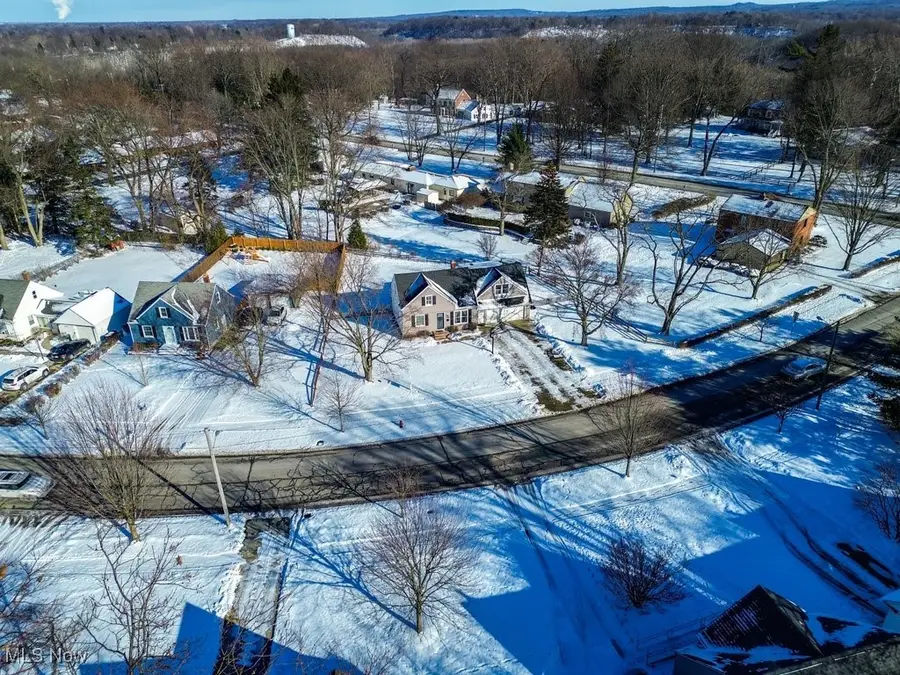 5381 Robinhood Drive, Willoughby, OH 44094 - Image #3