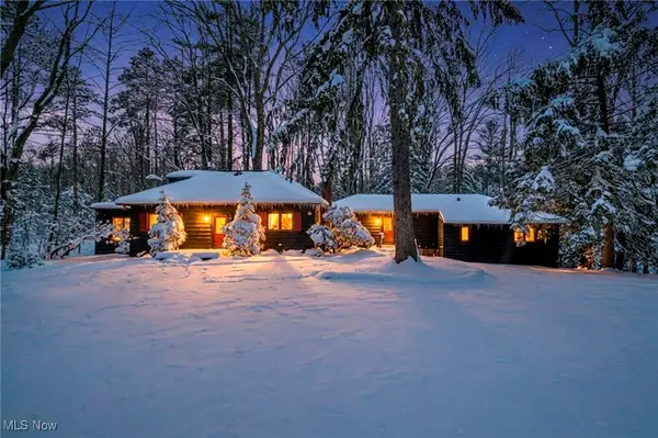 95 Park Lane, Moreland Hills, OH 44022