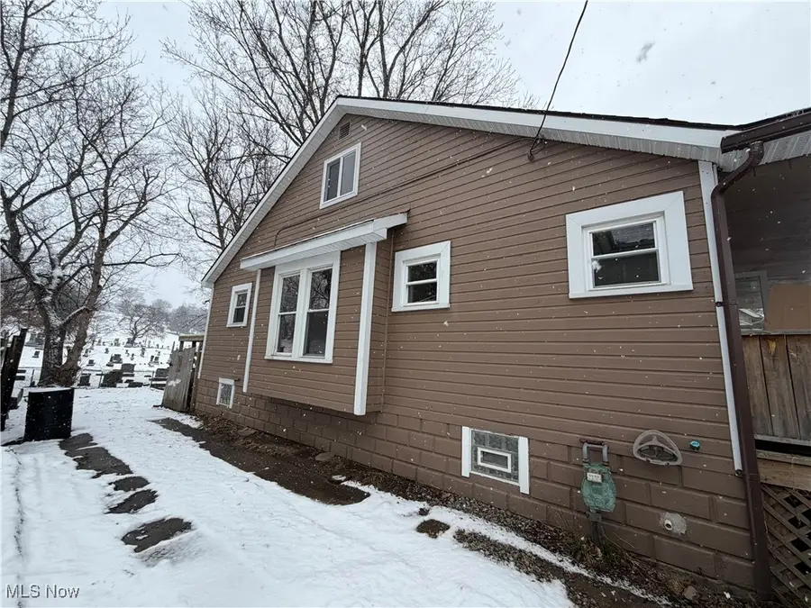 343 Spence Avenue, Zanesville, OH 43701 - Image #2