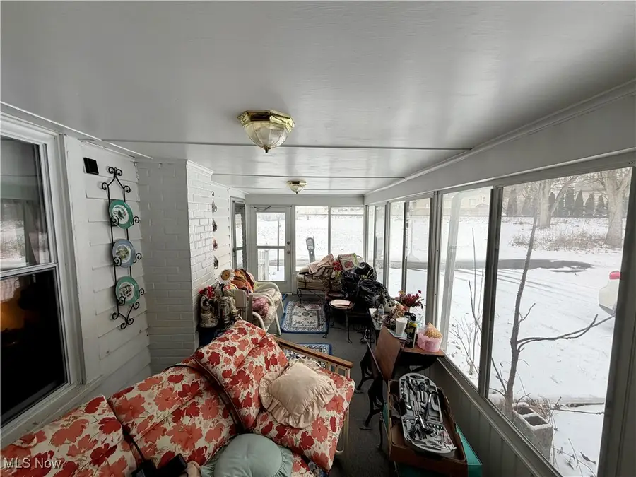 47085 Oak Street, New Waterford, OH 44445 - #3