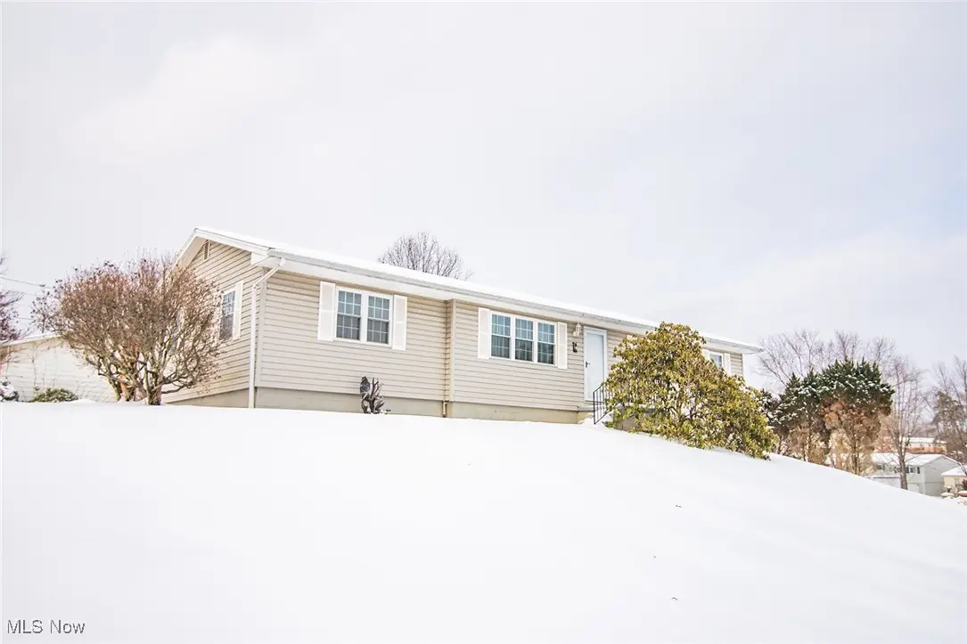 26 Parmetta Circle, Waverly, WV 26184 - Image #1