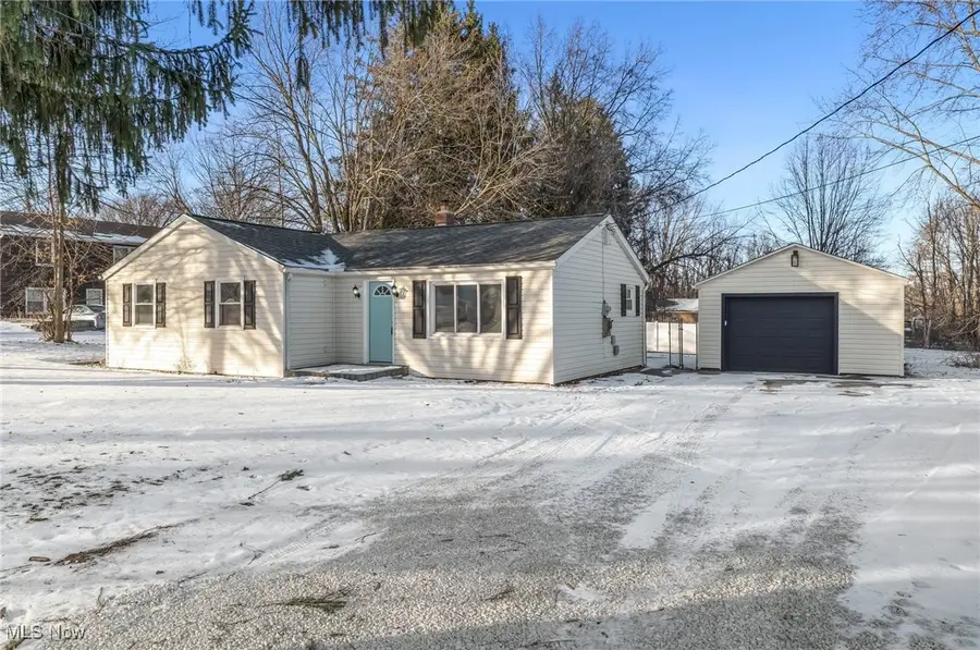 2815 Byron Drive, North Canton, OH 44720 - Image #2