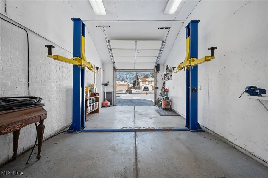 4084 Dennis Lane, Brunswick, OH 44212 - Image #2