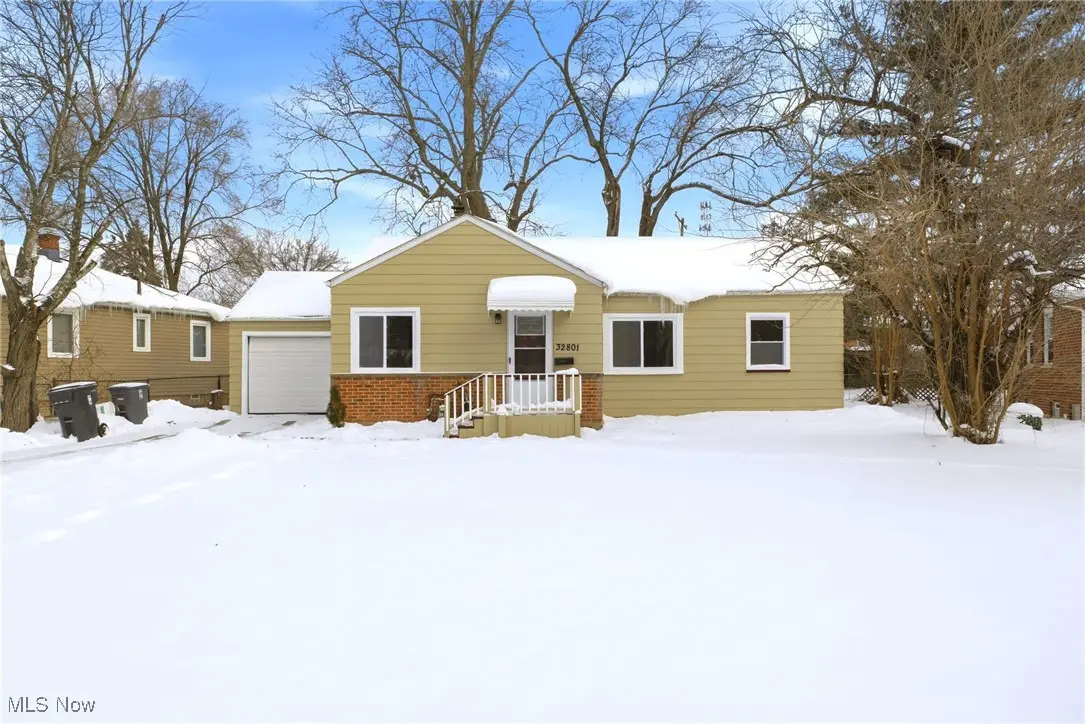 32801 Baldwin Road, Solon, OH 44139 - Image #1