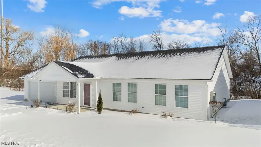 385 Nantucket Drive, Geneva, OH 44041 - Image #2