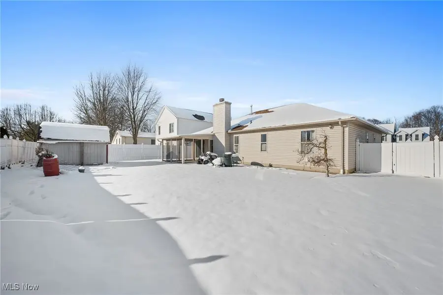 348 Pemberton Drive, Elyria, OH 44035 - Image #2