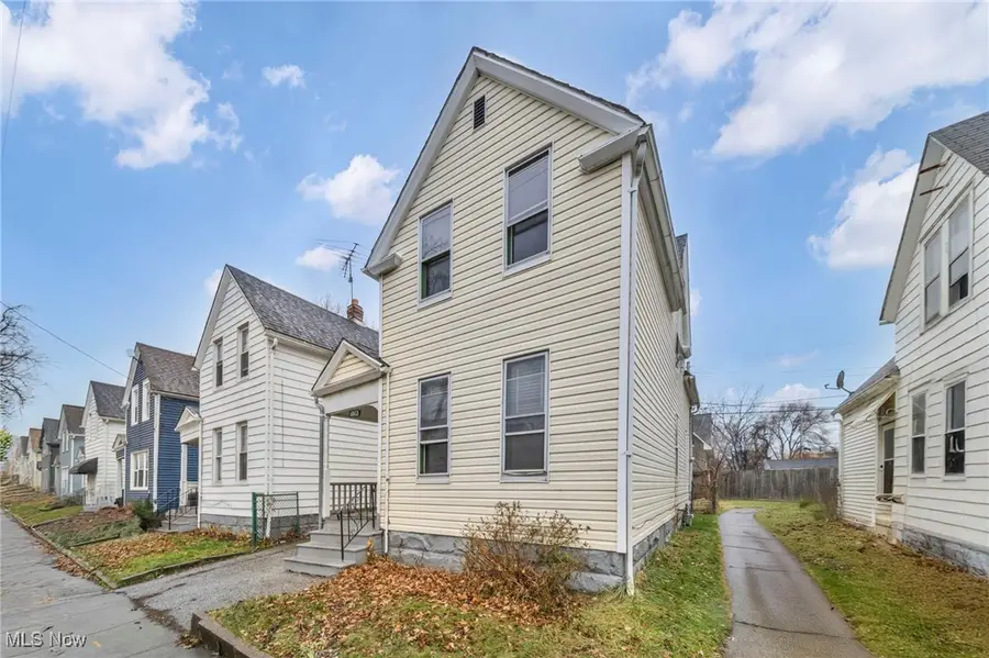 1012 E 72nd Street, Cleveland, OH 44103 - Image #3