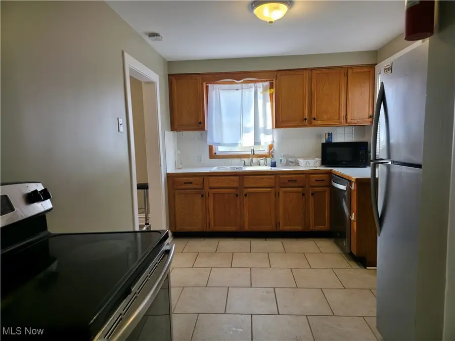 1425 Crescent Sw Road, Canton, OH 44710 - Image #3