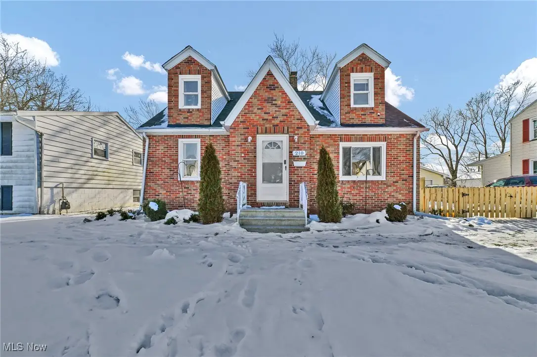 210 Louisiana Avenue, Elyria, OH 44035 - Image #1