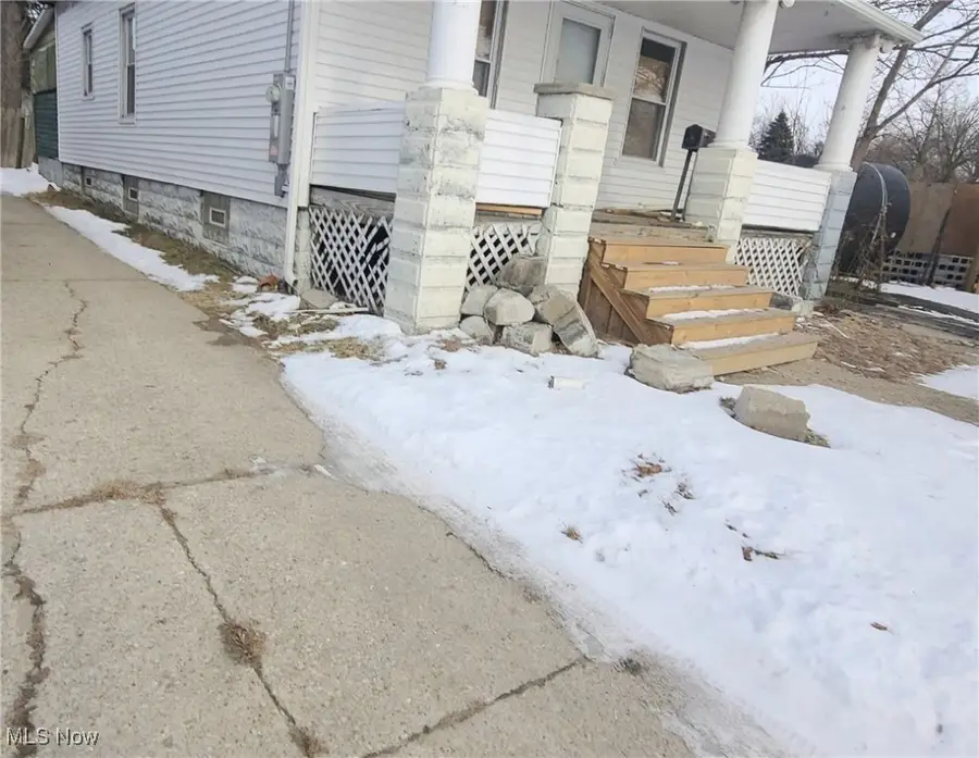 14819 Hale Avenue, Cleveland, OH 44110 - #2