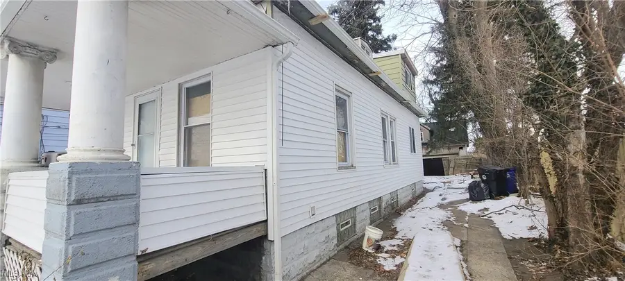 14819 Hale Avenue, Cleveland, OH 44110 - #3
