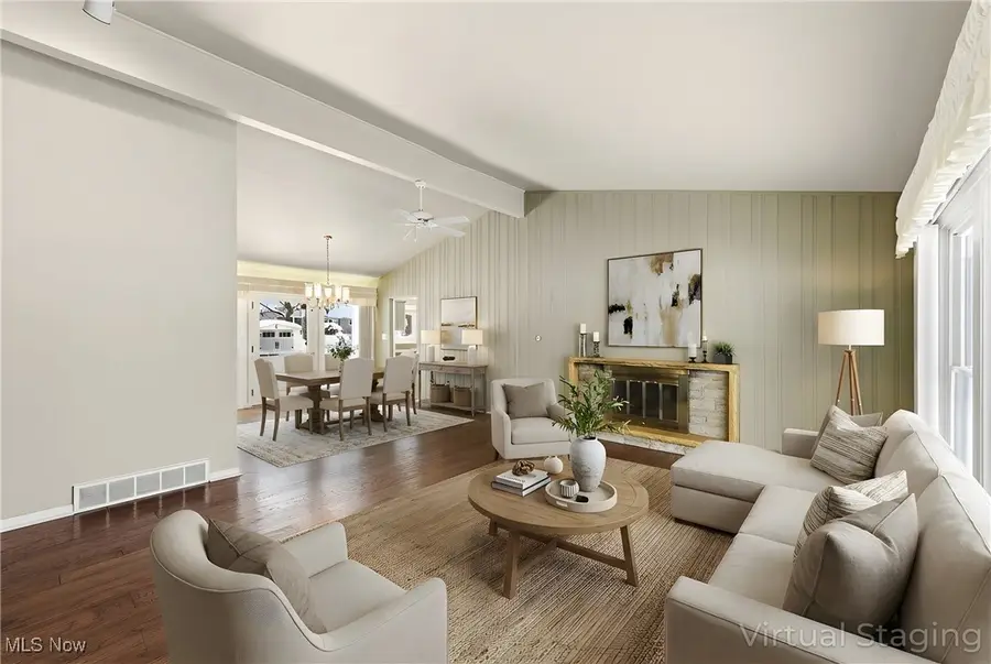 5282 Dogwood Trail, Lyndhurst, OH 44124 - Image #2