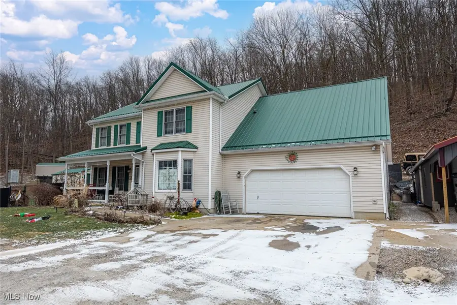 828 Green Drive, Coshocton, OH 43812 - Image #2