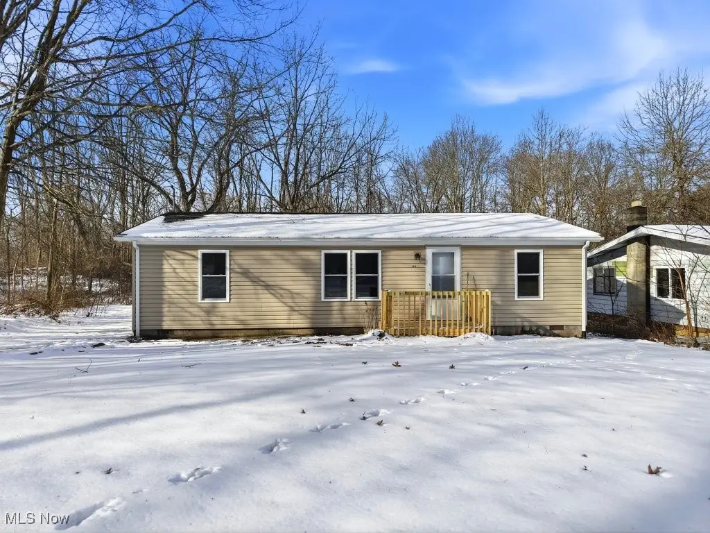 6809 Sumner Road, Ravenna, OH 44266 - #1