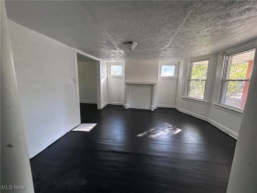 12209 Ingomar Avenue, Cleveland, OH 44108 - Image #3