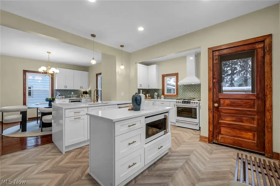 1345 Cove Avenue, Lakewood, OH 44107 - #3