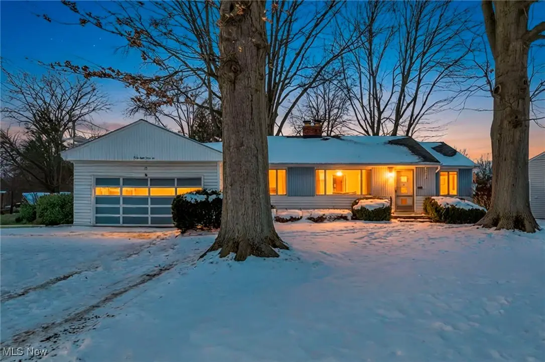 21832 Cottonwood Drive, Rocky River, OH 44116 - Image #1