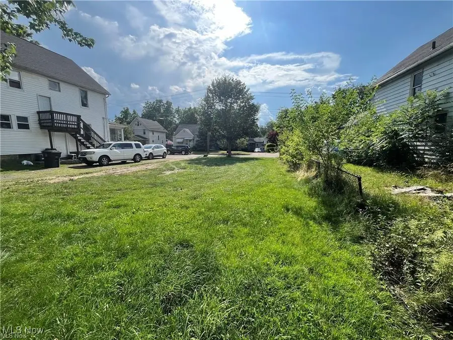 2227 18th Sw Street, Akron, OH 44314 - Image #3