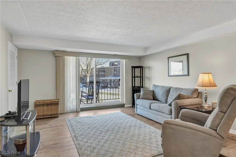 50 S Rocky River Drive #206, Berea, OH 44017 - Image #3