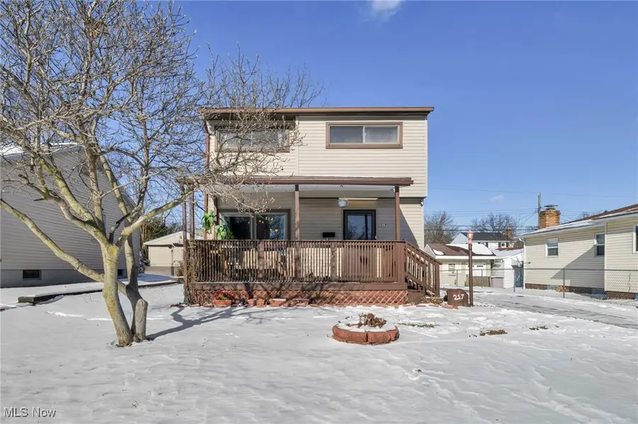 217 Tyler Avenue, Cuyahoga Falls, OH 44221 - Image #2