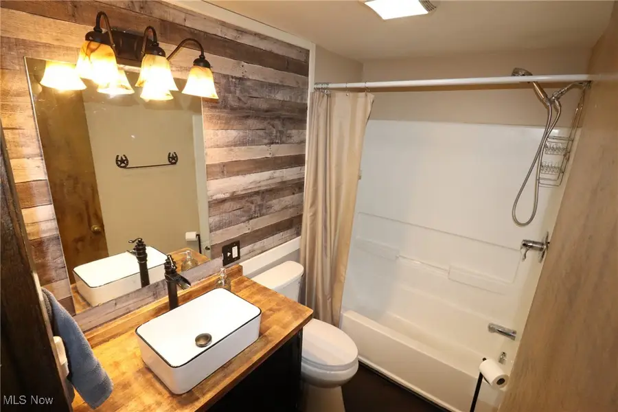 132 E Sunset Drive, Rittman, OH 44270 - #2