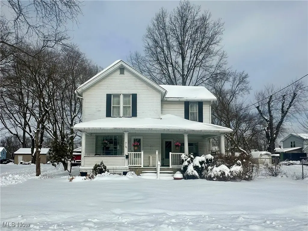 318 W 3rd Street, Niles, OH 44446 - Image #1