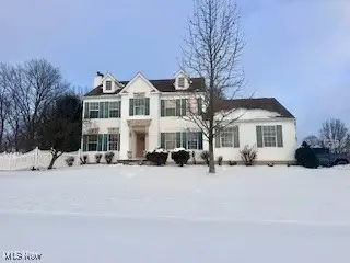 456 Weatherstone Drive, Wadsworth, OH 44281 - Image #1