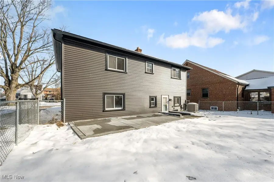 4338 Chanticleer Drive, Fairview Park, OH 44126 - Image #3