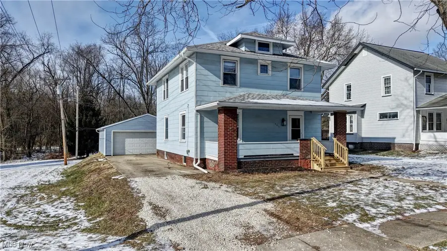 405 Tuscarawas Nw Avenue, Brewster, OH 44613 - #2