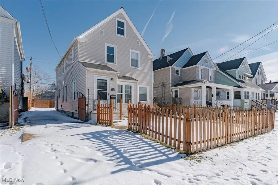 2131 W 104th Street, Cleveland, OH 44102 - #2