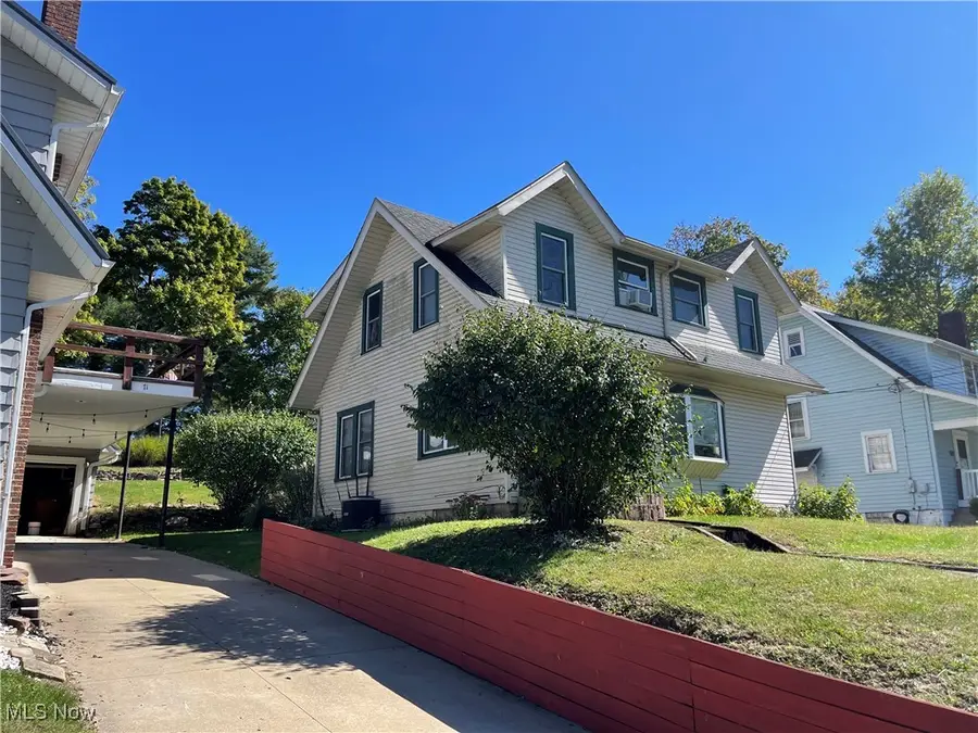 910 Fairview Avenue, Millersburg, OH 44654 - #3