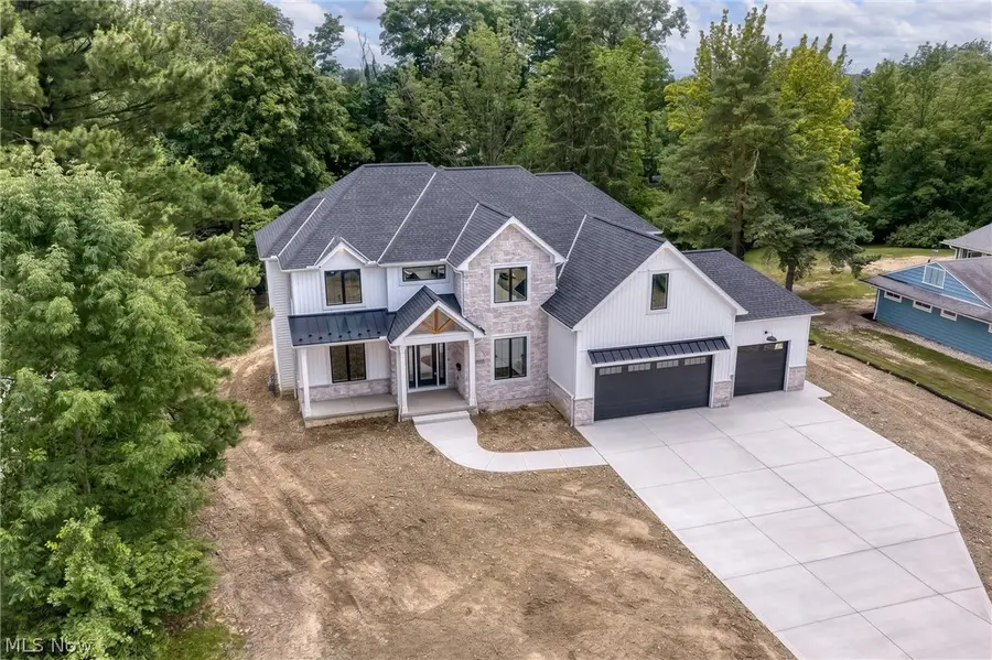 25428 Bryden Road, Beachwood, OH 44122 - #2