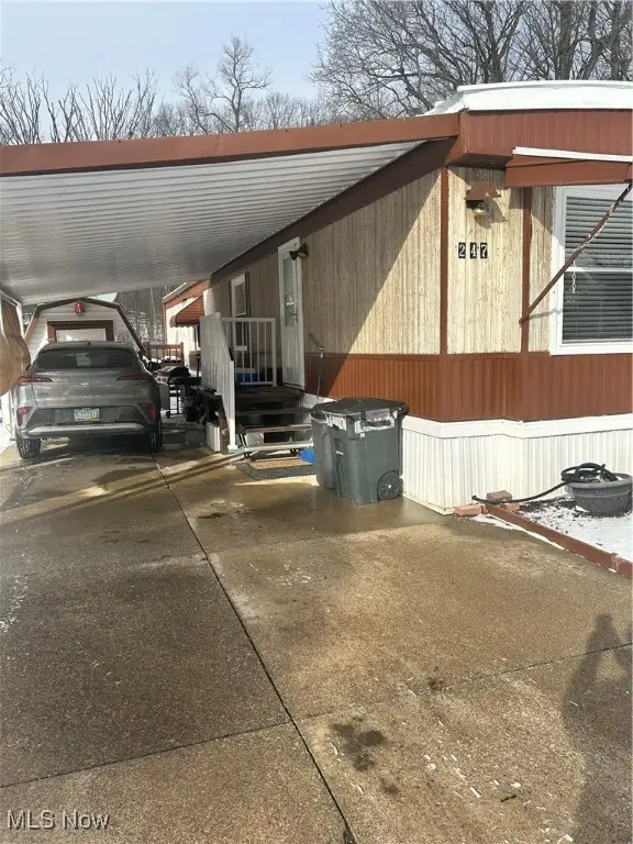 247 Forest Glen, Warren, OH 44481 - Image #1