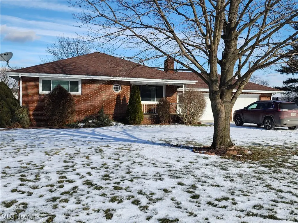 587 Edison Street, Struthers, OH 44471 - #1