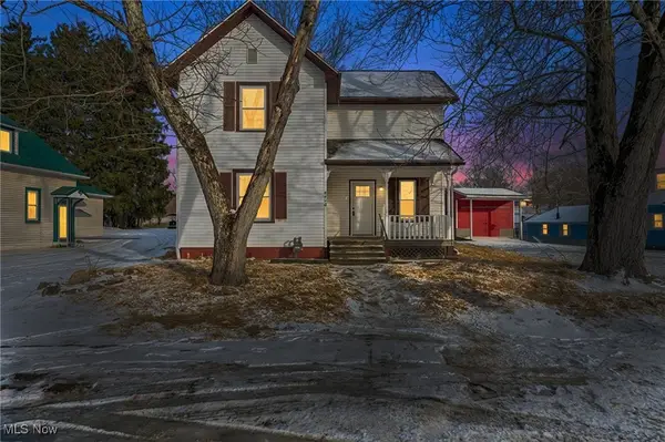 4466 Cherry Street, Homeworth, OH 44634