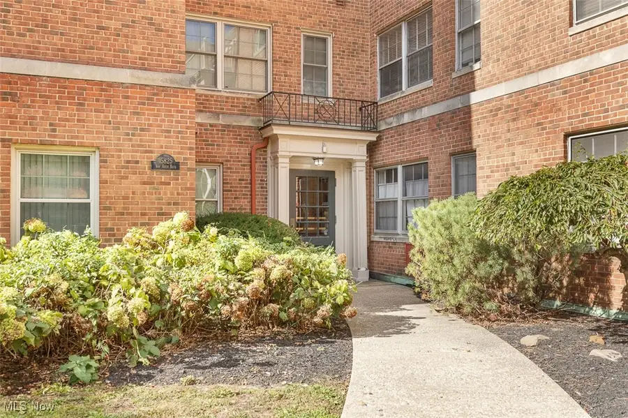 15825 Van Aken Boulevard #105W, Shaker Heights, OH 44120 - Image #2